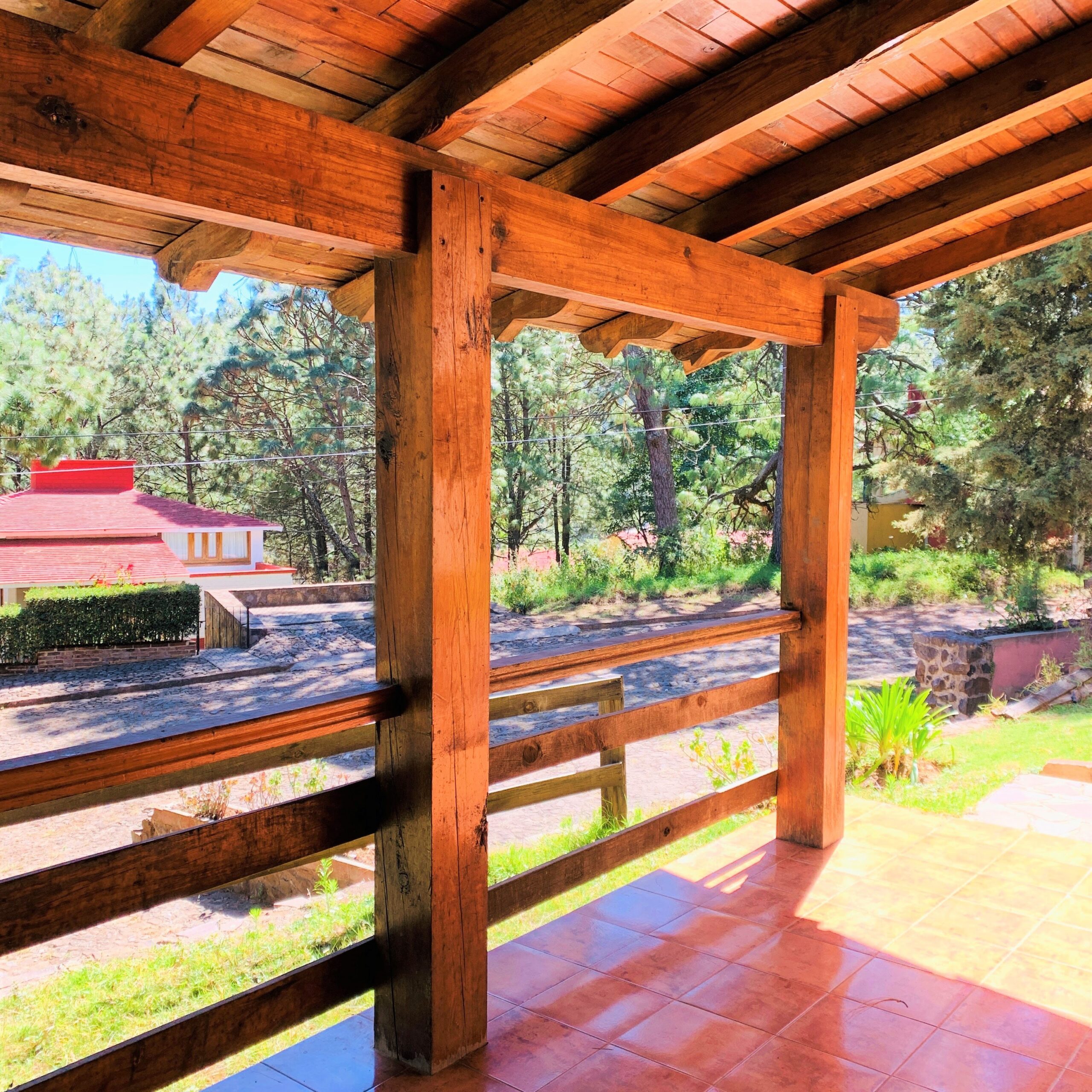 terraza-cabanas-del-bosque-airbnb-mazamitla-pueblo-magico-jalisco